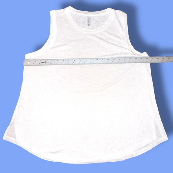 ATHLETA BREEZY TANK - White Plus 1X - Picture 10 of 15